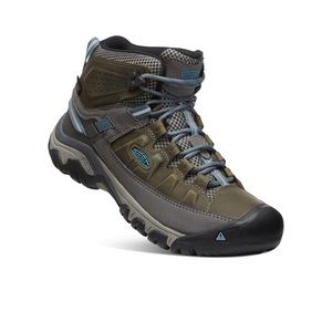 KEEN HIKING BOOTS